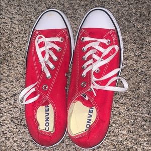 Red Low top Converse